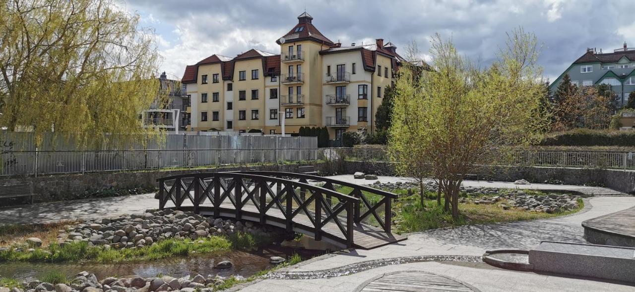H2o Z Balkonem I Garazem, 300m Plaza Apartament *